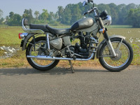 Grey Royal Enfield Lightning 535