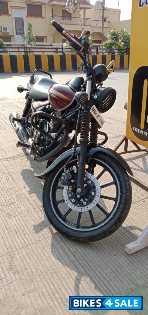 Rad Bajaj Avenger Street 150