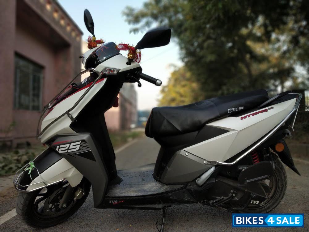 White TVS NTORQ 125