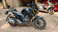 Yamaha FZ25
