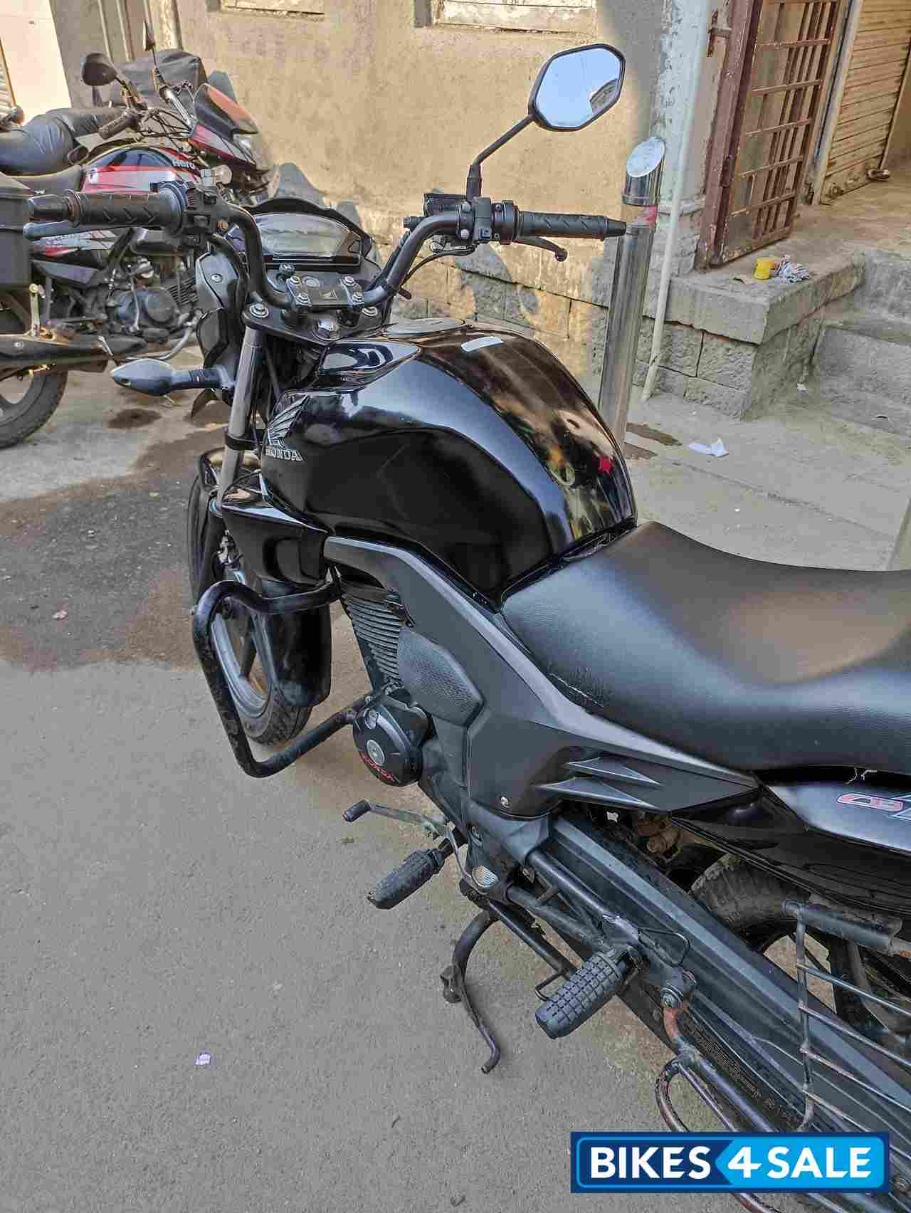 Honda CB Trigger