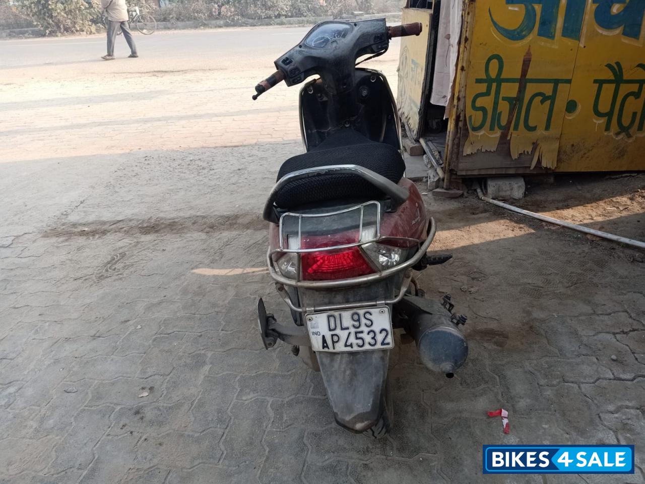 Red Honda Activa i Red Honda Activa i