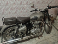 Royal Enfield Bullet 350