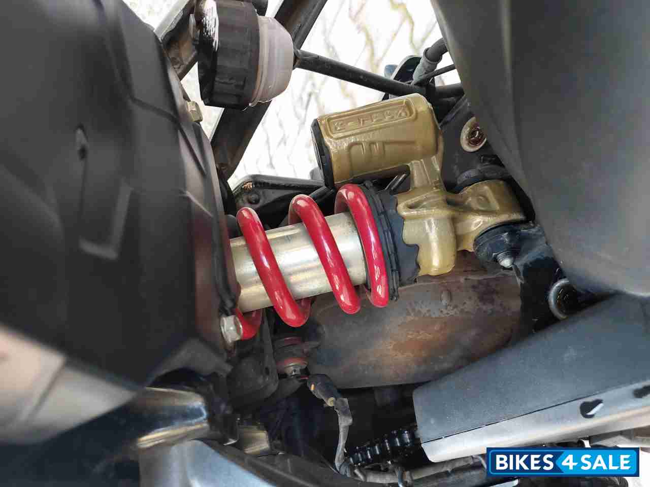 Graphite Black Bajaj Pulsar 200 NS ABS