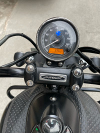 Bajaj Avenger 220 DTS-i