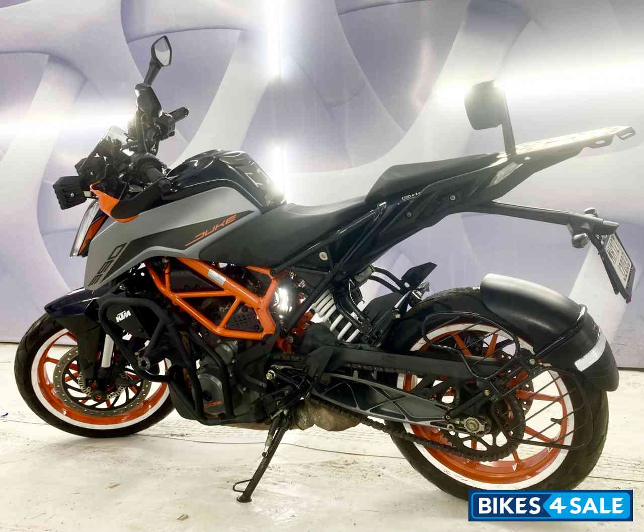 KTM Duke 390 BS6