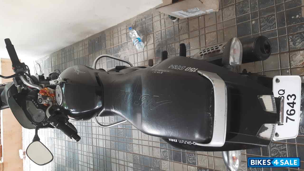 Black Bajaj Pulsar 150 DTSi Black Bajaj Pulsar 150 DTSi