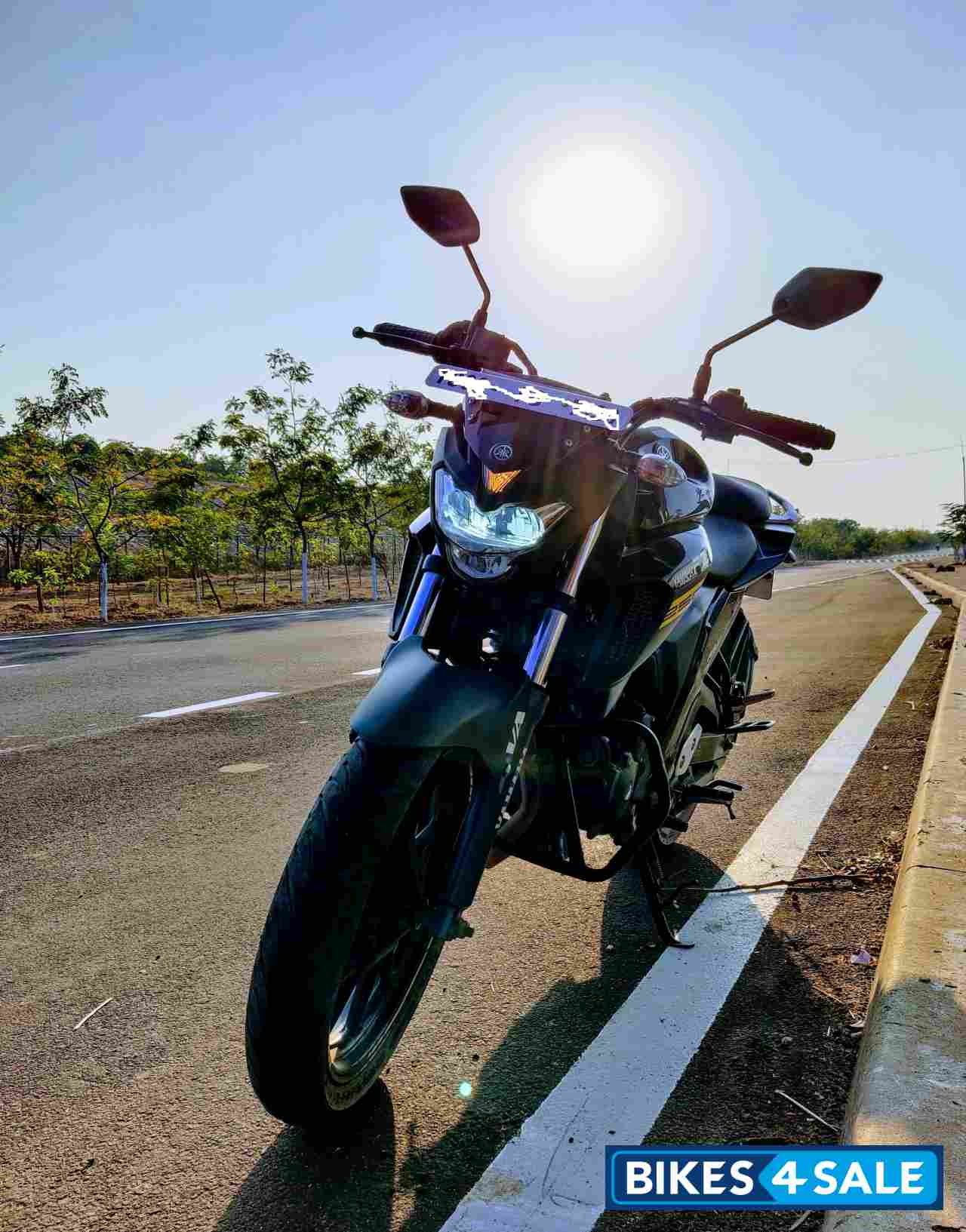 Yamaha FZ25