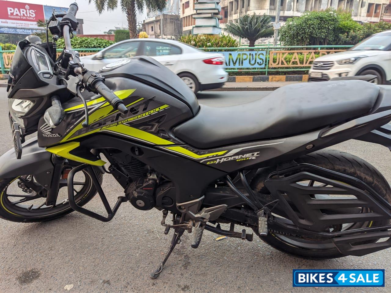 Honda CB Hornet 160R ABS