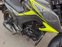 Honda CB Hornet 160R ABS