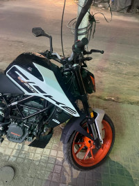 KTM Duke 200
