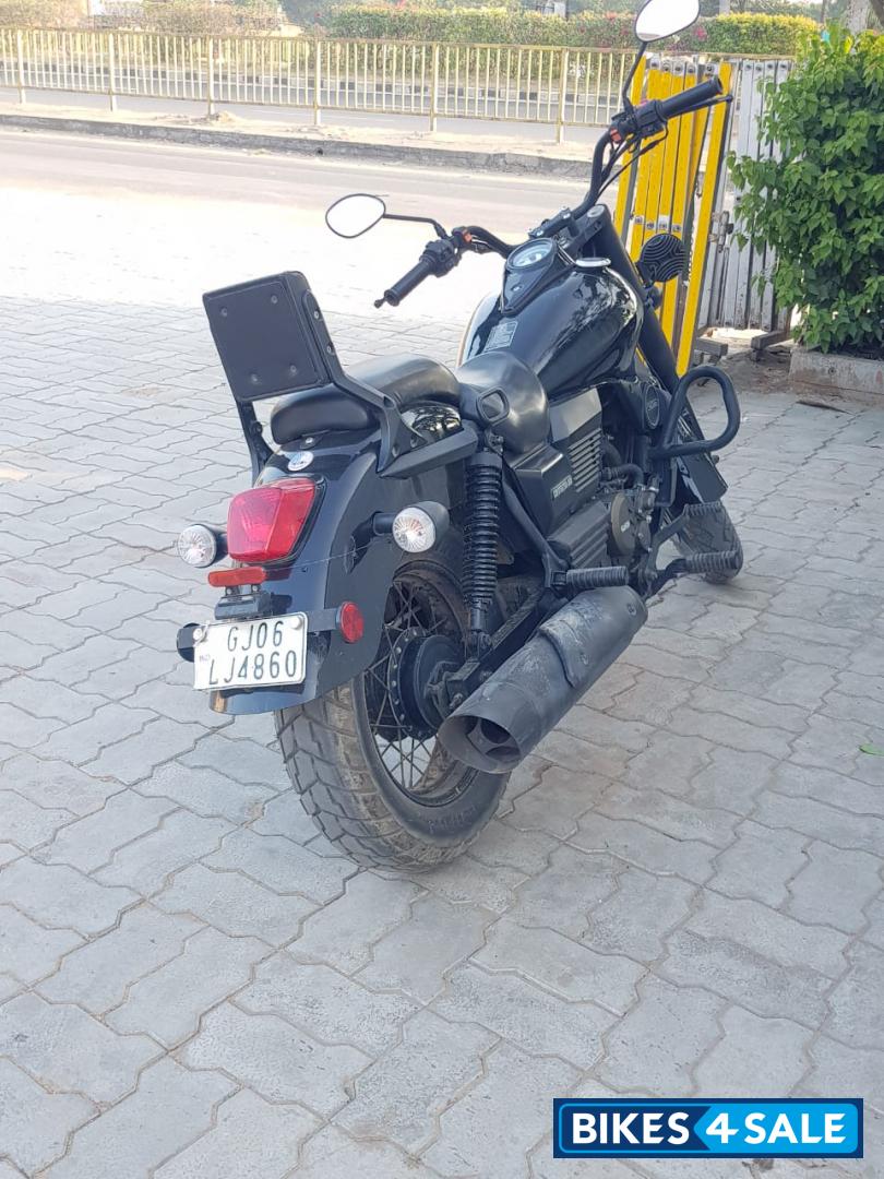 Black UM Renegade Commando