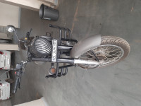 Gunmetal Grey Royal Enfield Classic Gunmetal Grey