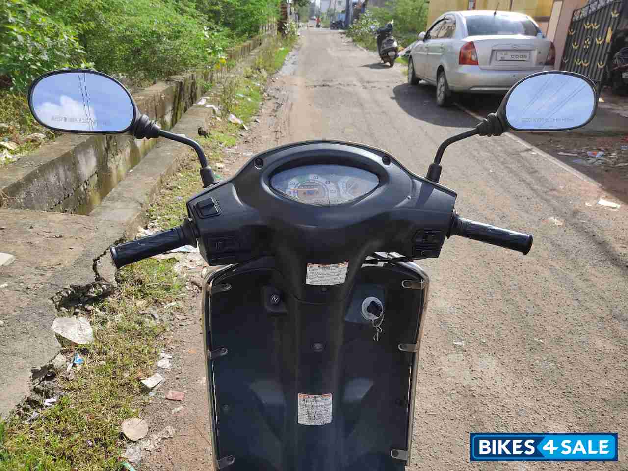 Grey Suzuki Access 125