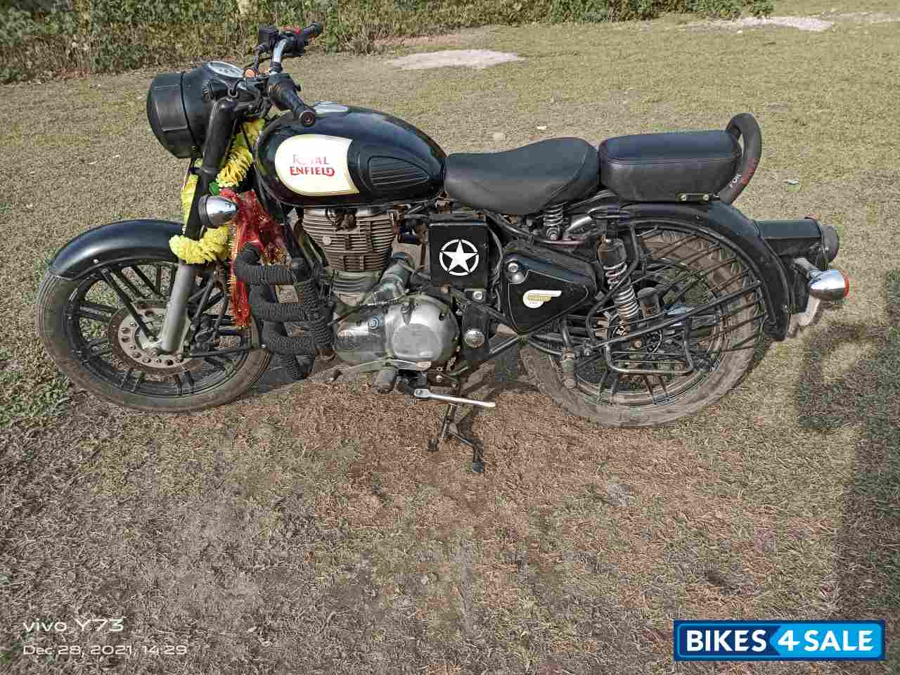 Black Royal Enfield Classic 350
