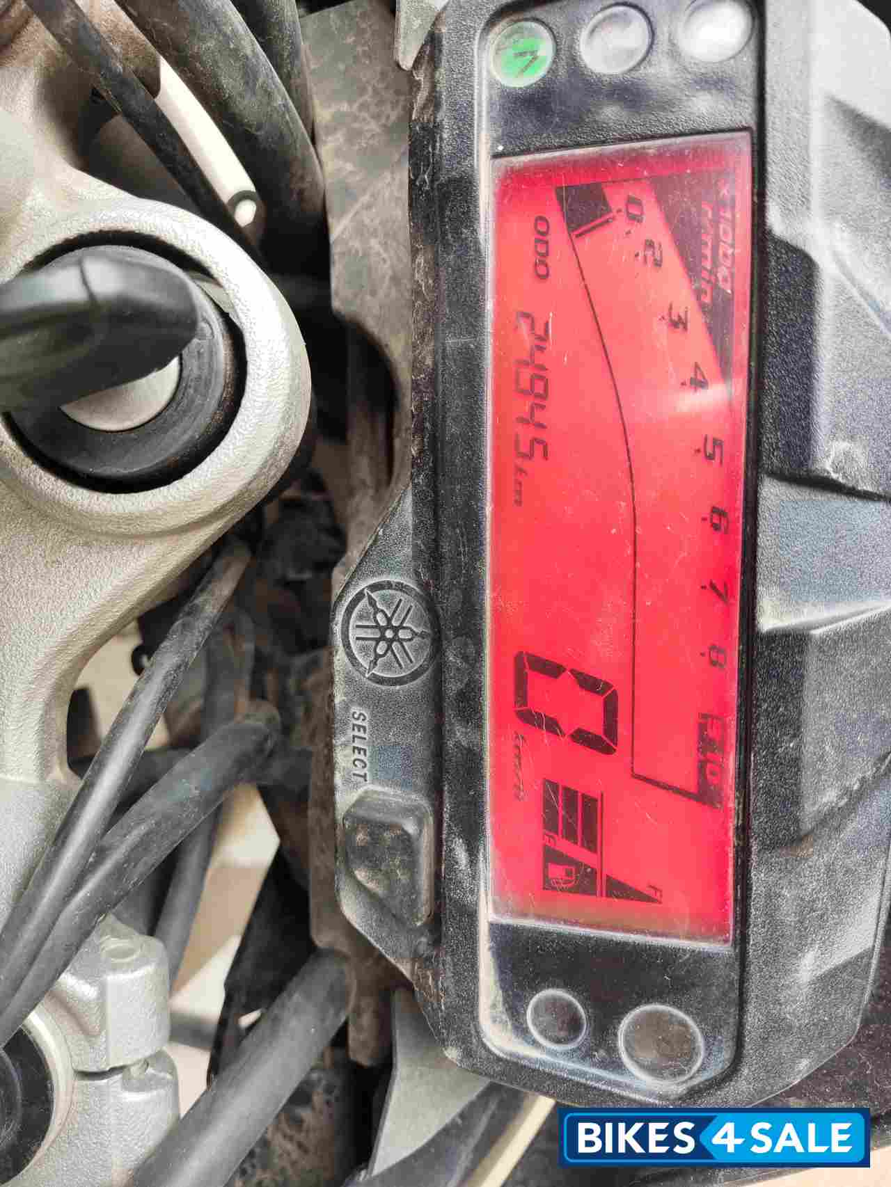 Hurricane Grey Yamaha FZ-S FI V2