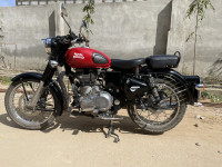 Red Royal Enfield Classic 350 Redditch Red