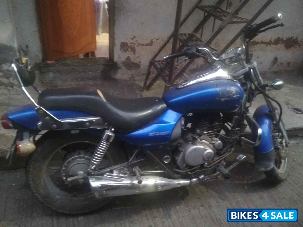 Bajaj Avenger 220 DTS-i