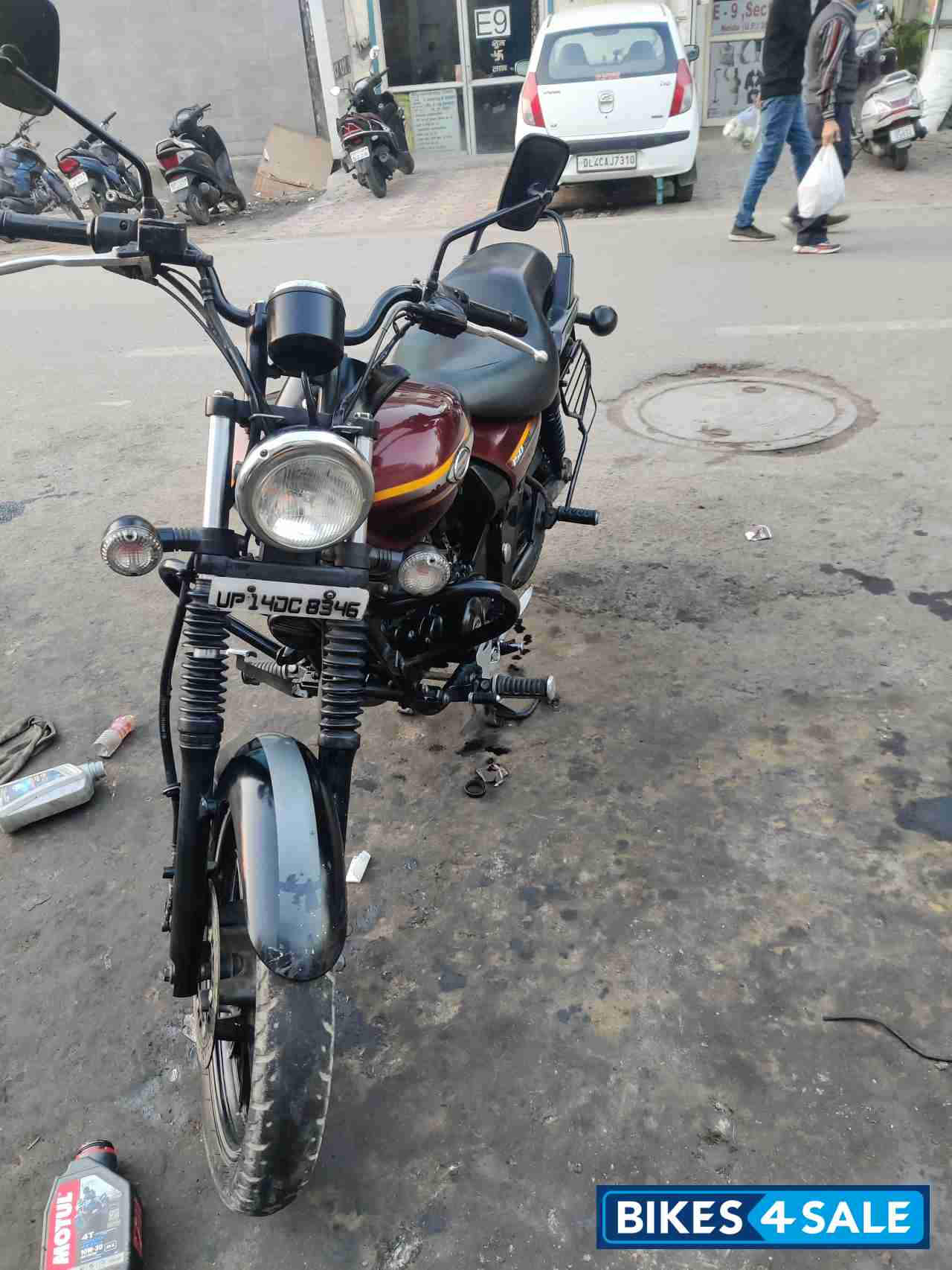 Red Bajaj Avenger Street 150 Red Bajaj Avenger Street 150