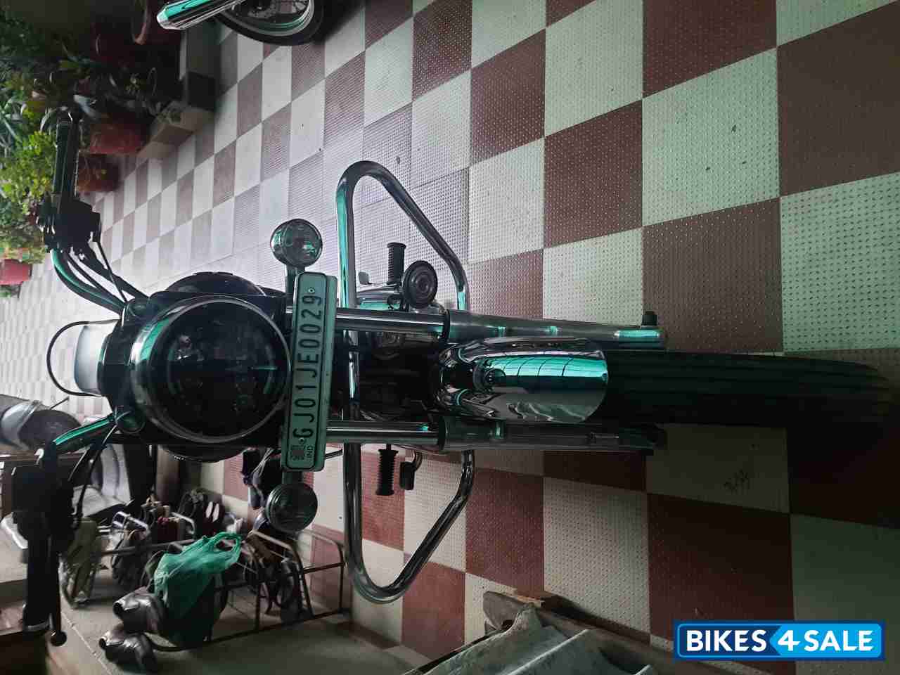 Black Royal Enfield Bullet