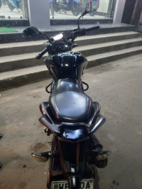 Black TVS Apache RTR 200 4V