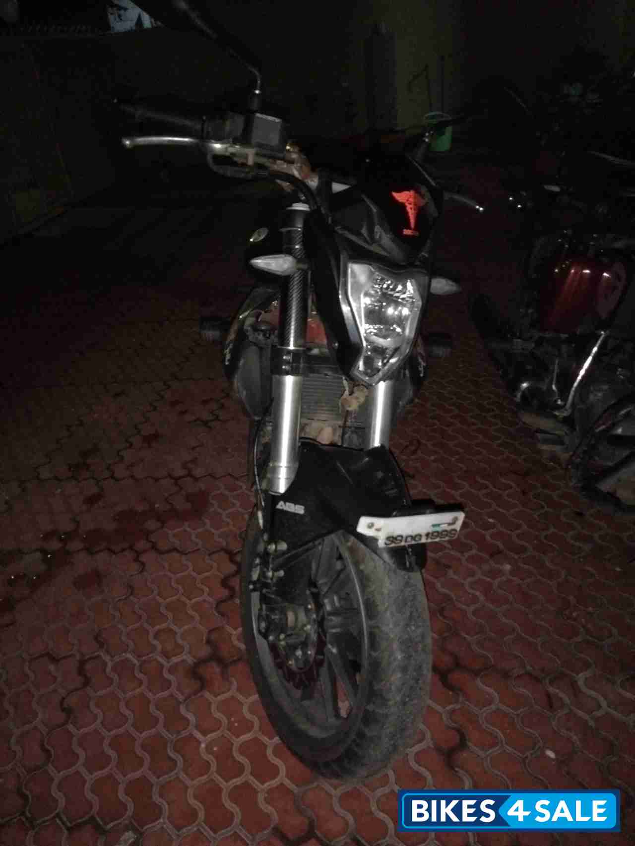 Benelli TNT 300