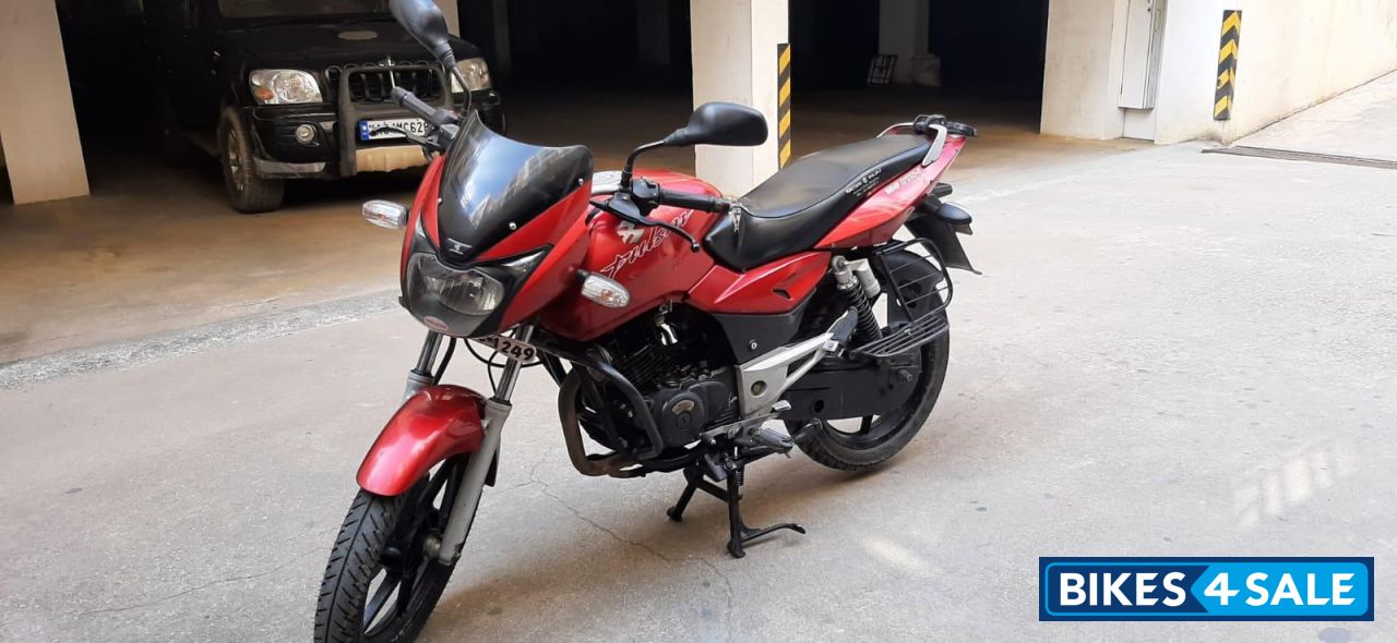 Bajaj Pulsar 180