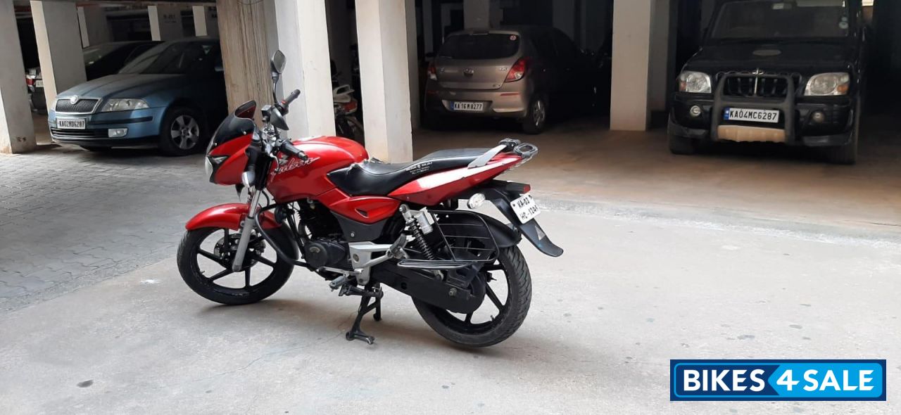Bajaj Pulsar 180