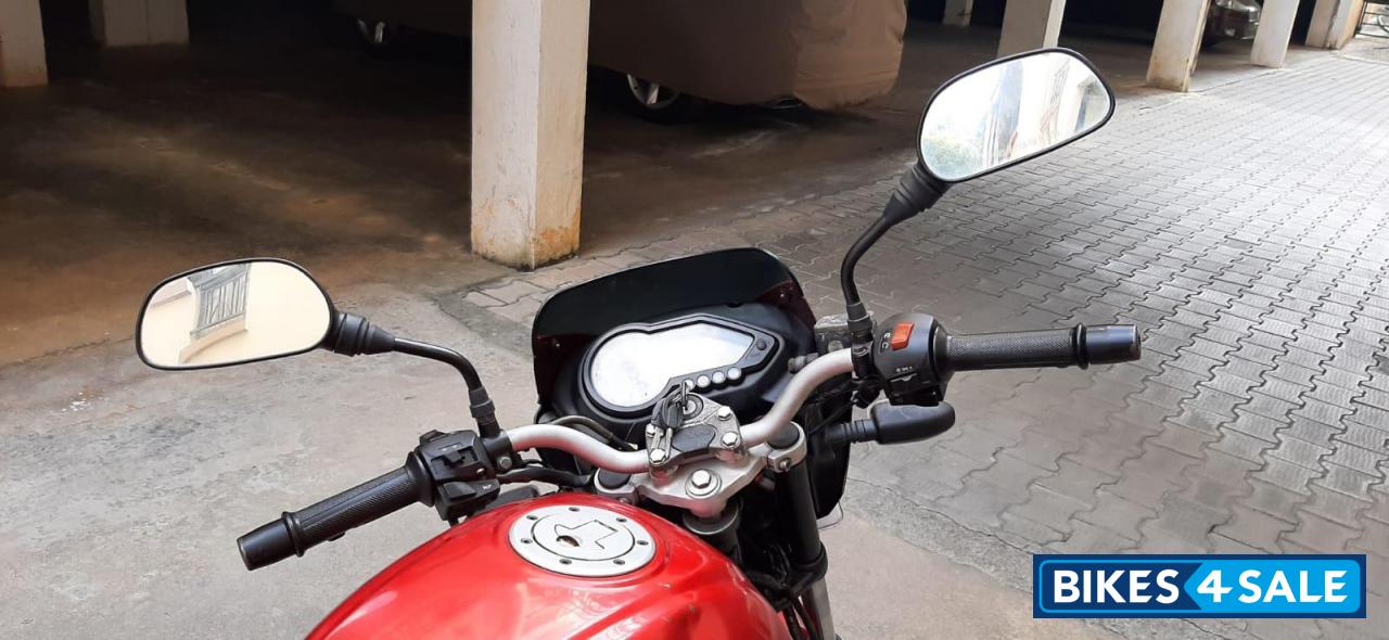 Bajaj Pulsar 180