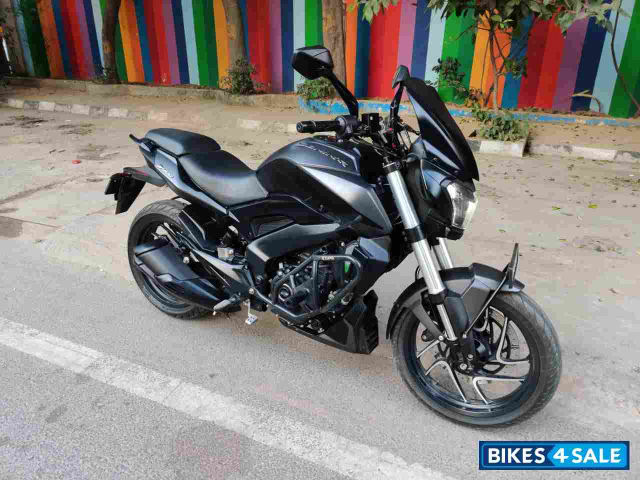 Bajaj Dominar 400 Disc