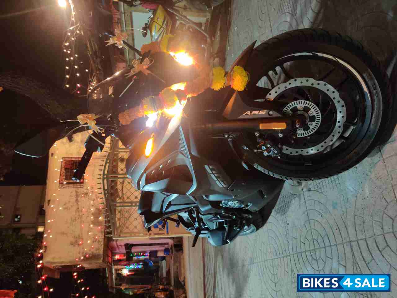 Black Bajaj Pulsar RS 200 BS6