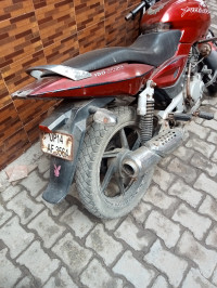 Red Bajaj Pulsar 150