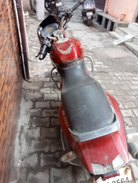 Red Bajaj Pulsar 150