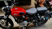 Red Royal Enfield Classic 350 Redditch Red