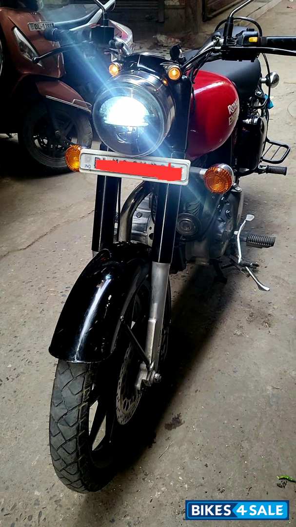 Red Royal Enfield Classic 350 Redditch Red