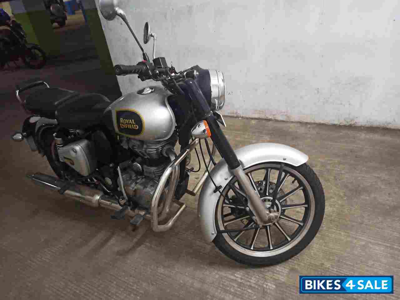 Royal Enfield Classic 350