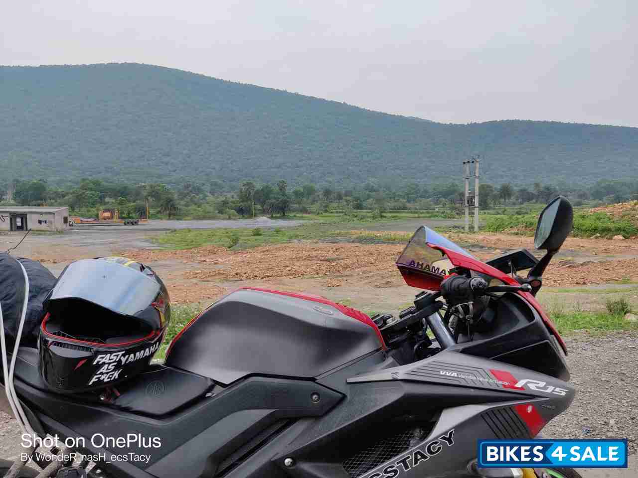 Red Yamaha YZF R15 V3