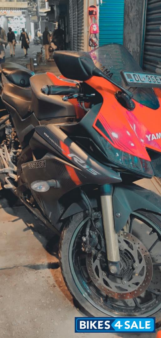 Red Yamaha YZF R15 V3