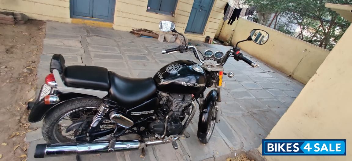 Stone Royal Enfield Thunderbird 350