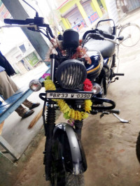 Blue Bajaj Avenger Street 150