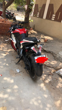 Red Bajaj Pulsar RS 200 ABS
