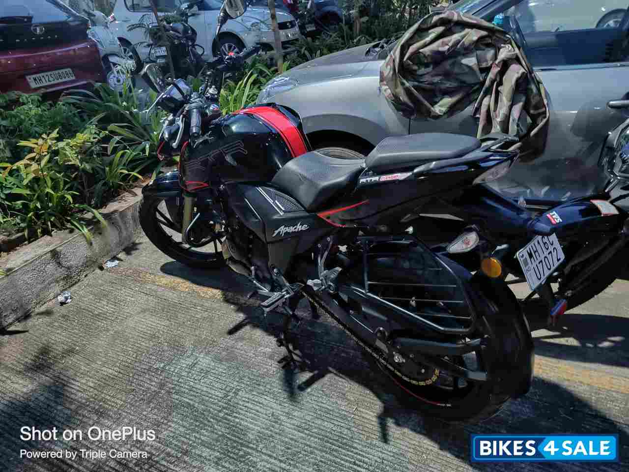 Black TVS Apache RTR 200 4V ABS