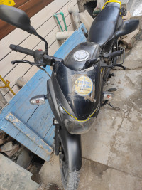 Bajaj Pulsar 150 Neon