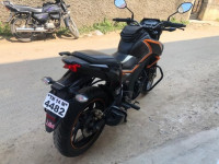 Orange Honda CB Hornet 160R