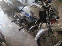 Silver Hero CD Deluxe