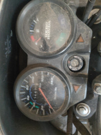 Silver Hero CD Deluxe