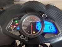 Bajaj Pulsar RS 200 ABS
