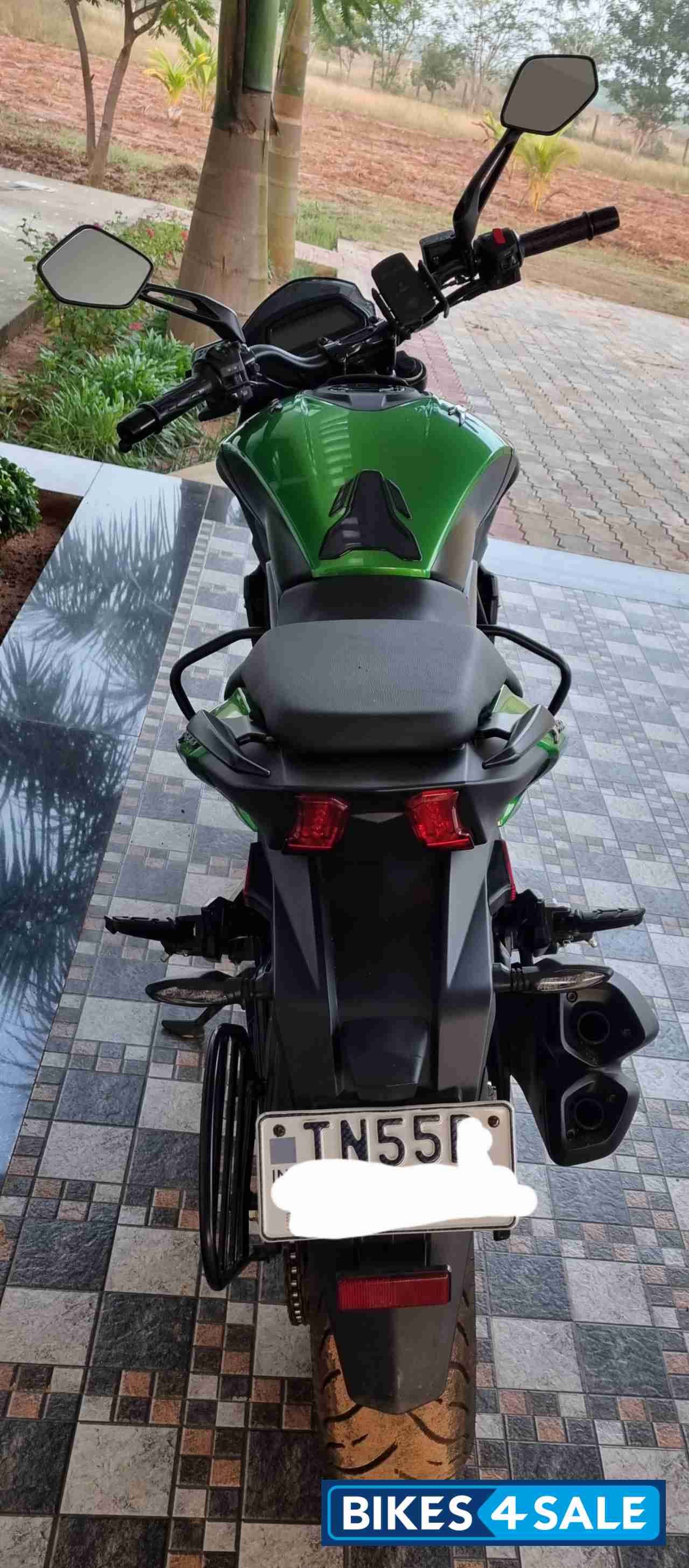 Green Bajaj Dominar 400 ABS BS6