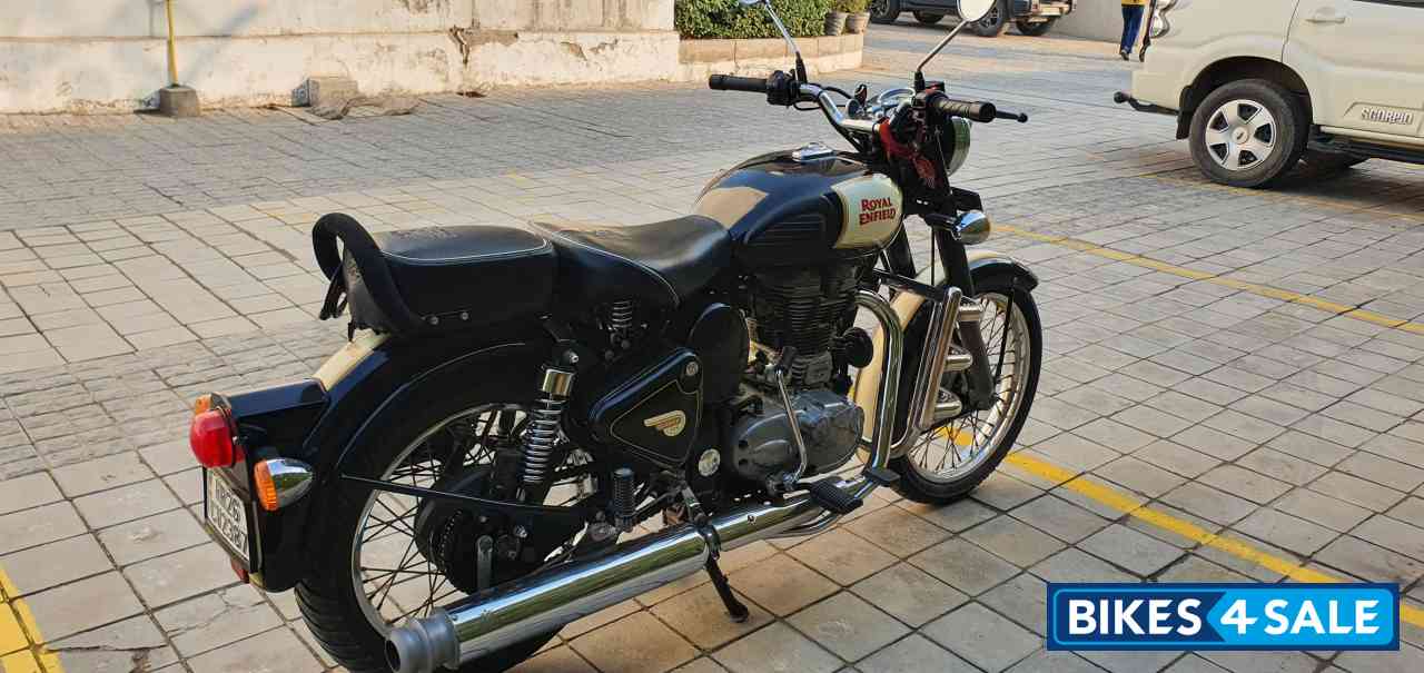 Royal Enfield Classic 500
