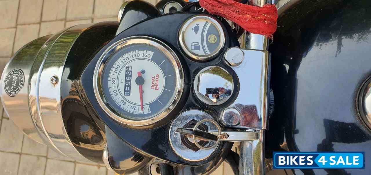 Royal Enfield Classic 500 Royal Enfield Classic 500